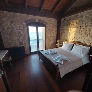 Villa Volakas Beachfront, Rethymno (Crete)